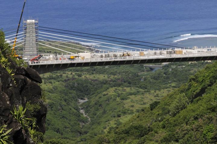 Un spécialiste en contrôle et assurance qualité de structures métalliques à La Réunion